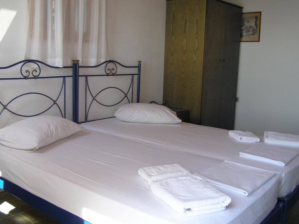 Apollon Village Hotel Anafi Chambre photo
